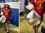 Có thật Cucurella đựng cúp vàng FIFA trong túi ni lông mang về?