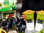 Từ sữa tuyết đến bơ già dừa non: Vì sao người trẻ chấp nhận xếp hàng để mua?