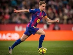Đi World Cup bị chấn thương, De Jong trở về lại căng thẳng với Barca