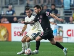 Messi ghi bàn thắng đầu tiên sau khi cha qua đời