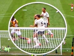 Hậu vệ Man Utd ‘kèm’ nhau để đội nhà bị thủng lưới