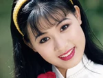 Võ Sông Hương: Đang là ngôi sao đình đám bỗng rời showbiz làm giảng viên