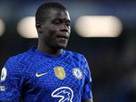 Cựu trung vệ Chelsea bị ‘tác động vật lý’ vì qua mặt người đại diện