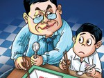Khay cơm bán trú và những món 'khó gọi tên'