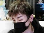 Nhận 'kèo' cởi khẩu trang, nam streamer giảm 30kg rồi lộ mặt