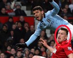 Phil Jones tái hiện biểu cảm sợ hãi sau 5 năm