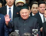 Nhà lãnh đạo Triều Tiên tươi cười rạng rỡ khi đặt chân tới Đồng Đăng