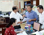 TP.HCM tạm hoãn chi trả thu nhập tăng thêm