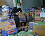 Chia sẻ với người khó khăn hơn
