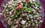 Podcast: Hến Bà Rén ngon 'bá cháy bọ chét' và cái đắt giá nhất của món hến Bà Rén là gì?