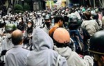 Giờ học bắt đầu lúc 6h30: Sinh viên than 'không kịp ăn sáng, trễ giờ làm thêm', nhà trường nói gì?