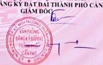 Chữ ký 'độc lạ' có ảnh hưởng đến tính hợp pháp của giấy chủ quyền nhà đất?