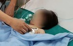 Bé gái nguy kịch do ngã vào xô đựng nước thải điều hòa, bác sĩ khuyến cáo điều gì?