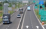 Cao tốc hai làn mỗi chiều vì sao không còn là giải pháp phù hợp?