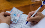 Bảo hiểm y tế chi trả ra sao khi bệnh viện thiếu thuốc, người bệnh phải tự bỏ tiền túi để mua?