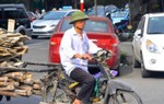 Nghiên cứu quy định bắt buộc kiểm định khí thải xe máy, loại bỏ xe cũ nát ở TP.HCM