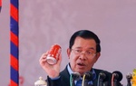 Coca-Cola bị tẩy chay ở Campuchia vì ngưng hợp tác với rapper VannDa, ông Hun Sen lên tiếng