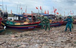 Bão số 5 áp sát miền Trung, ngư dân Hà Tĩnh khẩn trương ứng phó