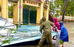 Những thiệt hại ban đầu do bão Bualoi, một Bí thư thôn bị cây đè chết khi đi làm nhiệm vụ