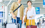 Vì sao không nên mang giày hở mũi khi đi máy bay?