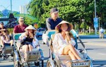 Đề xuất cấm xích lô điện ở Nha Trang: Nỗi lo cơm áo của người làm nghề chân chính
