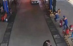 Vụ cháy ô tô ở cây xăng: Tài xế khai lý do đã xuống xe nhưng không mở cửa cứu nạn