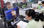 Những người không chuyên trách cấp xã nào không được hưởng chính sách tinh giản biên chế?