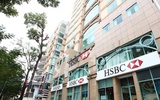 Lãi giảm, thu nhập bình quân nhân viên HSBC gần 1 tỉ đồng/năm, cao hơn ngân hàng nội
