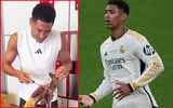 Tiền vệ tài hoa Bellingham trổ tài thái giăm bông khiến fan thích thú