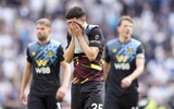 CĐV mòn mỏi chờ Burnley có chiến thắng trên sân nhà