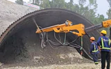 Cận cảnh đào hầm xuyên núi trên cao tốc gần 24.000 tỉ đồng nối Nghệ An với Lào  
