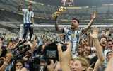 Đấu giá chiếc cúp mượn trong bài đăng 74 triệu like của Messi