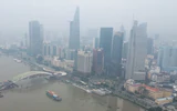 Sương mù bao phủ khu vực trung tâm TP.HCM sáng 23-10