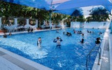 Trường THCS ở TP.HCM dành gần 2.000m² 'đât vàng' làm sân chơi, hồ bơi chuẩn quốc tế