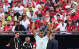 Haaland 'bênh' Mbappe sau cú sút hỏng phạt đền