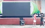 Video quê nhà lắp màn hình LED 20m2 ủng hộ Đình Bắc và tuyển Việt Nam đấu Thái Lan