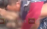 Video giải cứu bé gái 6 tuổi mắc kẹt nhiều ngày trong đống đổ nát do lũ quét ở Nepal