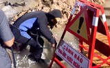Huy động thợ lặn tìm kiếm nam sinh nghi mất tích khi đi qua điểm ngập ở Hà Nội