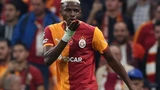 Siêu sao Victor Osimhen bị kiện vì nợ tiền thuê xe