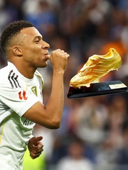 Kylian Mbappe ẵm trọn Giày vàng châu Âu lẫn danh hiệu Pichichi