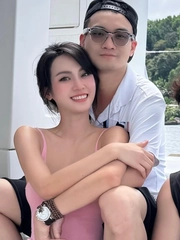 Á hậu được chồng cũ Diệp Lâm Anh công khai 'yêu em' là ai?