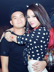 Chồng cũ đáp trả sau khi Diệp Lâm Anh đăng ảnh điện thoại bị đập nát