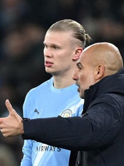 Guardiola nhận lỗi vì thay gần hết đội hình xuất phát ở trận thua Leverkusen