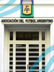 Liên đoàn bóng đá và hơn 12 CLB của Argentina dính nghi vấn rửa tiền