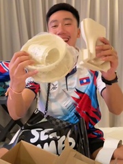 Quà tặng SEA Games 33 bị trêu như… hàng cứu trợ