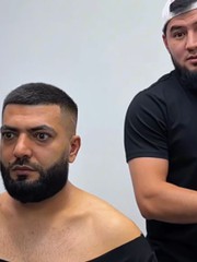 Khi thợ cắt tóc nhiệt tình trên mức cho phép