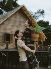 Vợ chồng Hồ Quang Hiếu rời nhà 20 tỉ về Tây Nguyên sinh sống