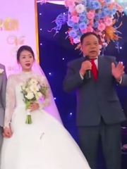 Đại diện nhà gái vội xin lỗi khi phát biểu sai lời