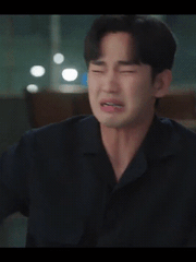 Kim Soo Hyun lý giải vì sao từng phủ nhận hẹn hò với Kim Sae Ron