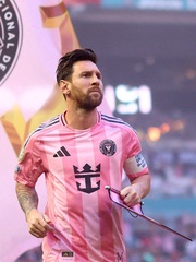 Câu hỏi 'hack não' fan Real Madrid: Có phải Messi là giỏi nhất rồi không?